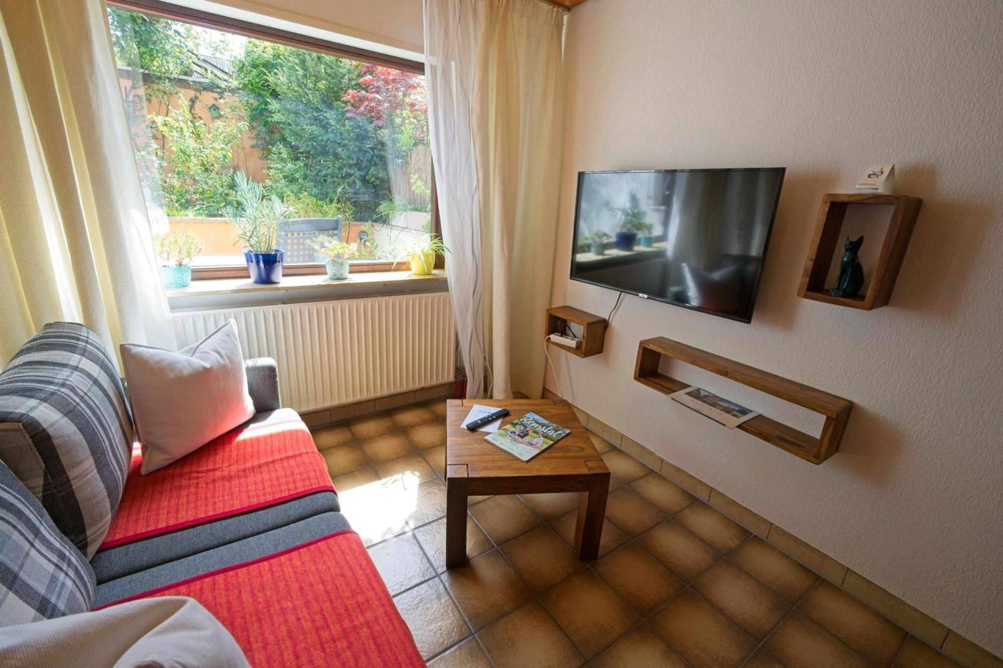 Ferienwohnung Erbachstrasse Вайблинген Экстерьер фото